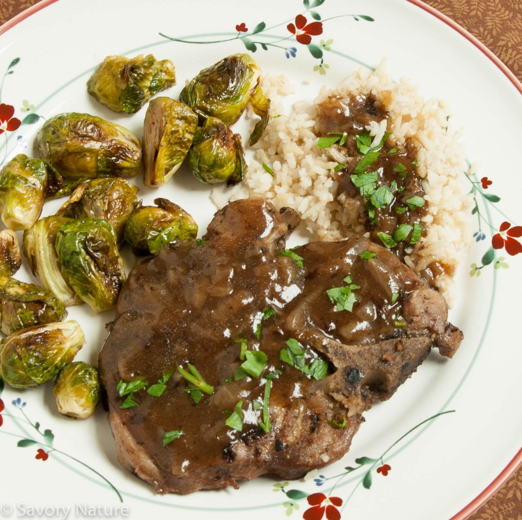 Pork Chops with Red Wine Sauce