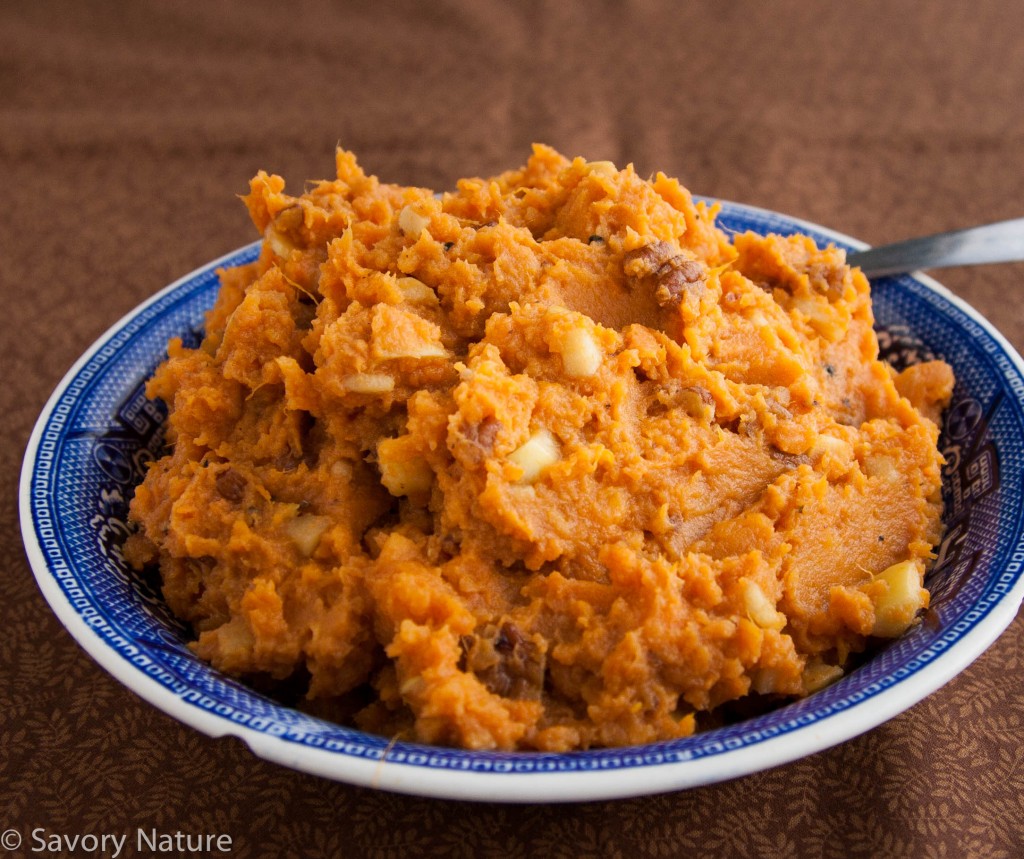 Sweet Potatoes with Apple and Pecans